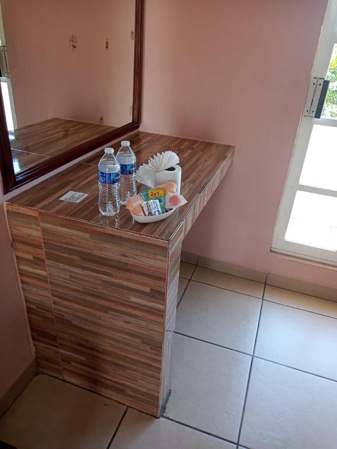 Hotel Casa Juanita Puerto Escondido  Εξωτερικό φωτογραφία